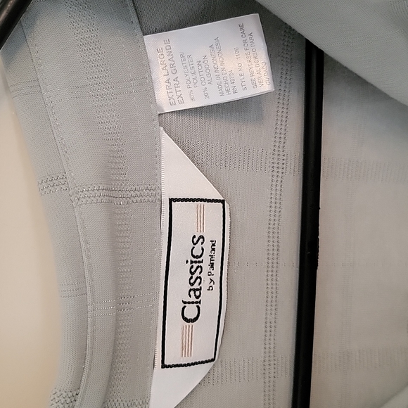 Bundle of short sleeve multiple colors golf shirts - Picture 6 of 16